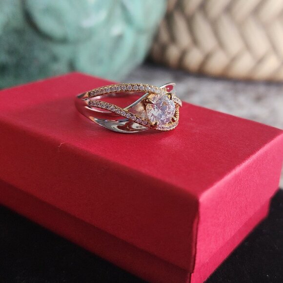 Jeulia Two-Tone Crossover Round Cut CZ & Sterling Silver Ring-Sz 12-EXCELLENT! - Picture 2 of 14